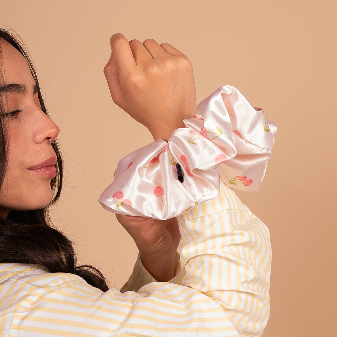 #color_butter-cherry-pie